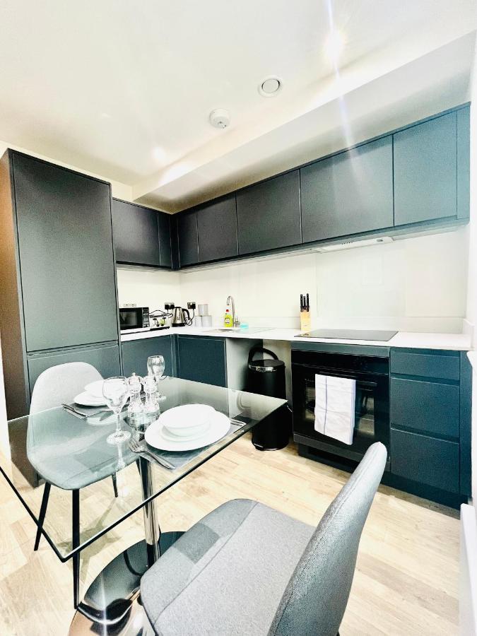 Stylish Studio Apartment Near To Old Trafford Stadium Manchester Kültér fotó